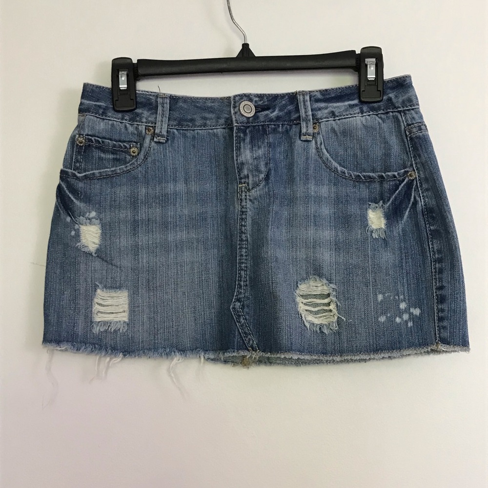 Vintage Rue 21 Blue Denim Mini Skirt Sz 1/2 Womens Y2K 90s Cut Off Summer Cotton